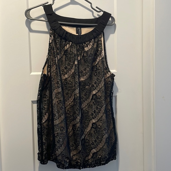 Halter style dress shirt - Picture 1 of 3